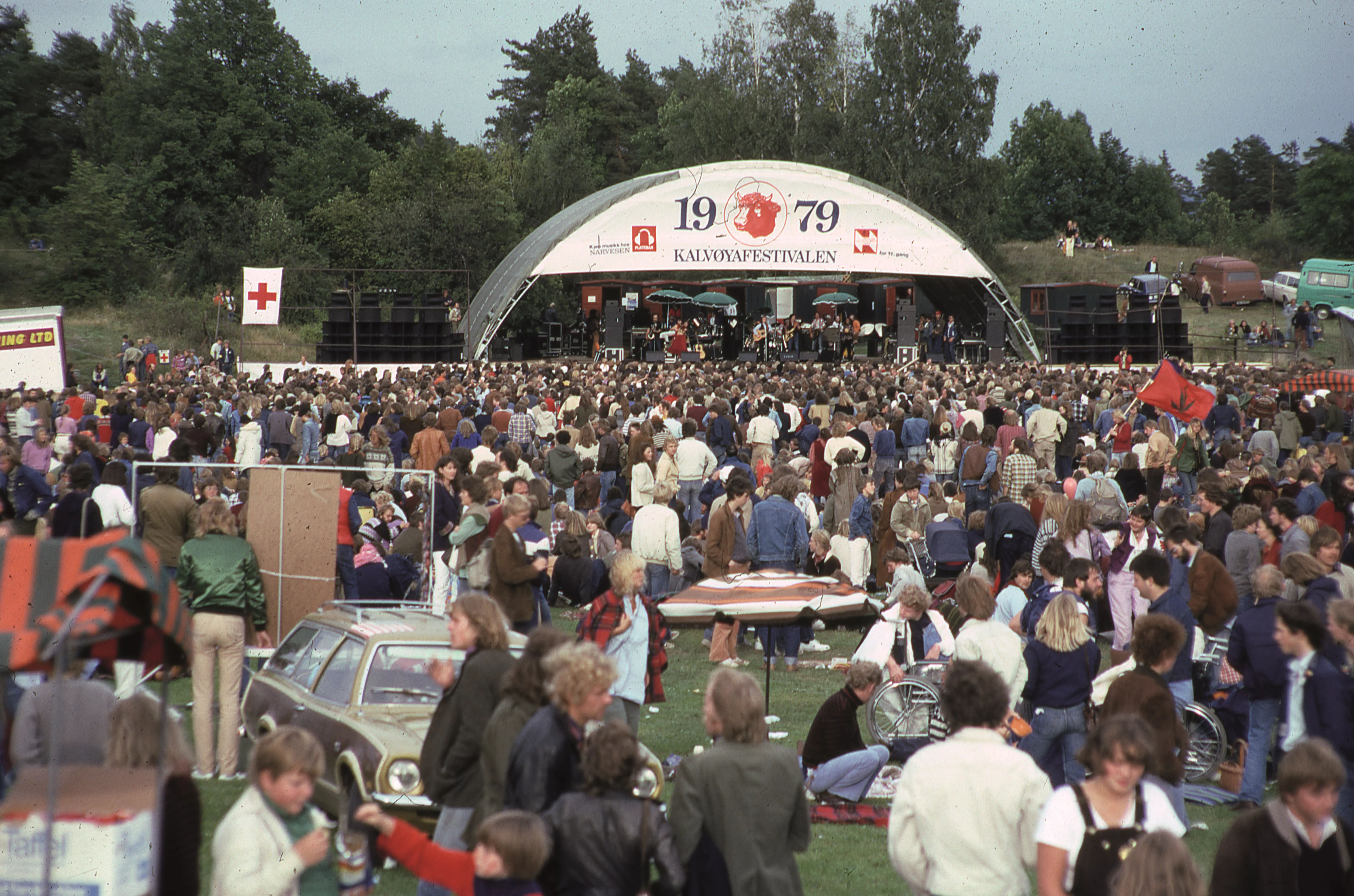 Lager Kalvøyastemning på Rockheim