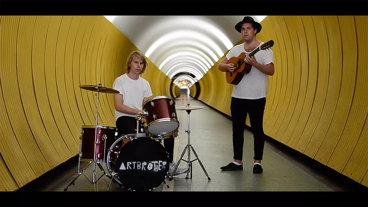 VIDEOPREMIÄR: Artbrother – Take Me Higher