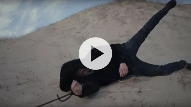 Se prisvindende video med T.O.M. and His Computer – kendt fra Lulu Rouge