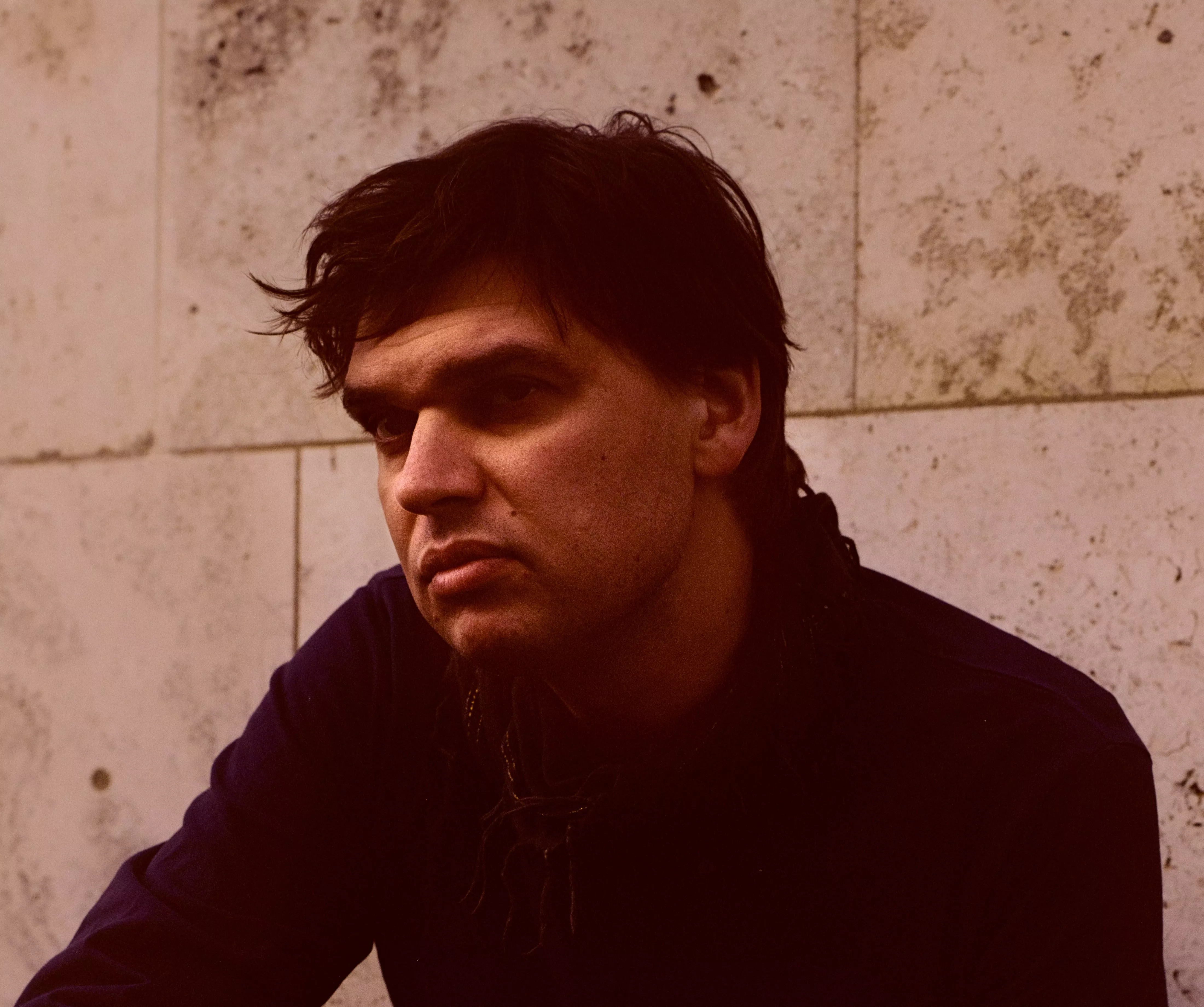 ANMELDELSE: En svævende gåtur i bakgear