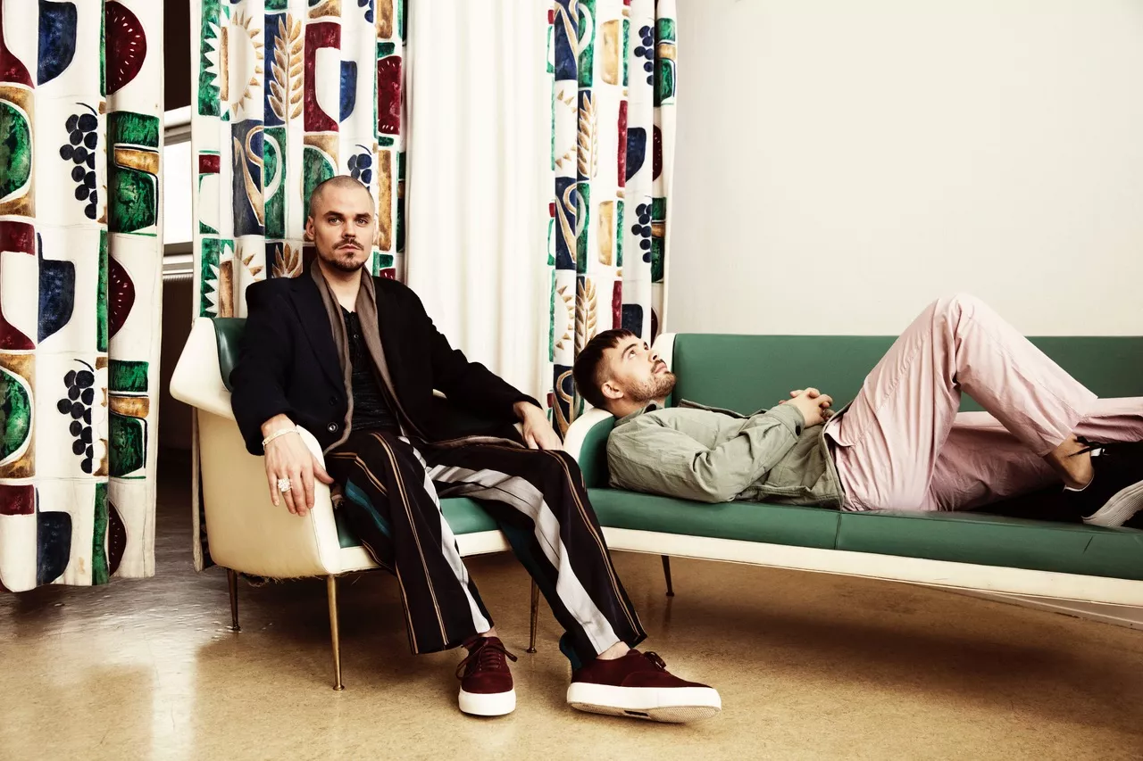 Ansiktet tillbaka – hör nya singeln