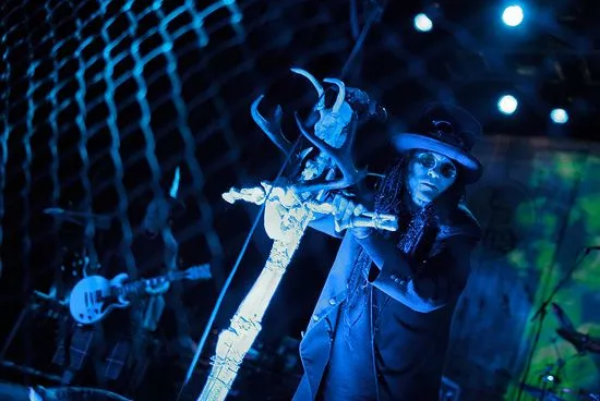 Ministry: Mixxxes of the molé