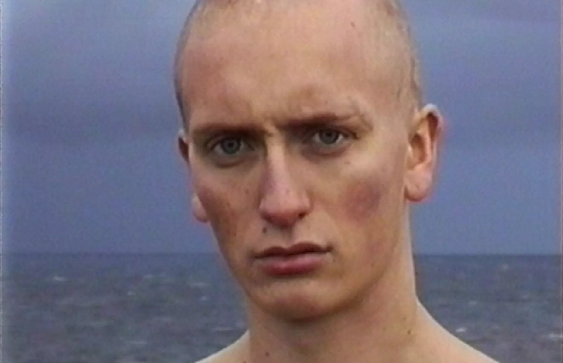 Se den nye musikkvideoen til Sivert Høyem