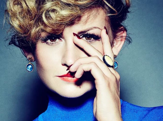 Stine Bramsen: Der er mange andre sider af mig end Alphabeat