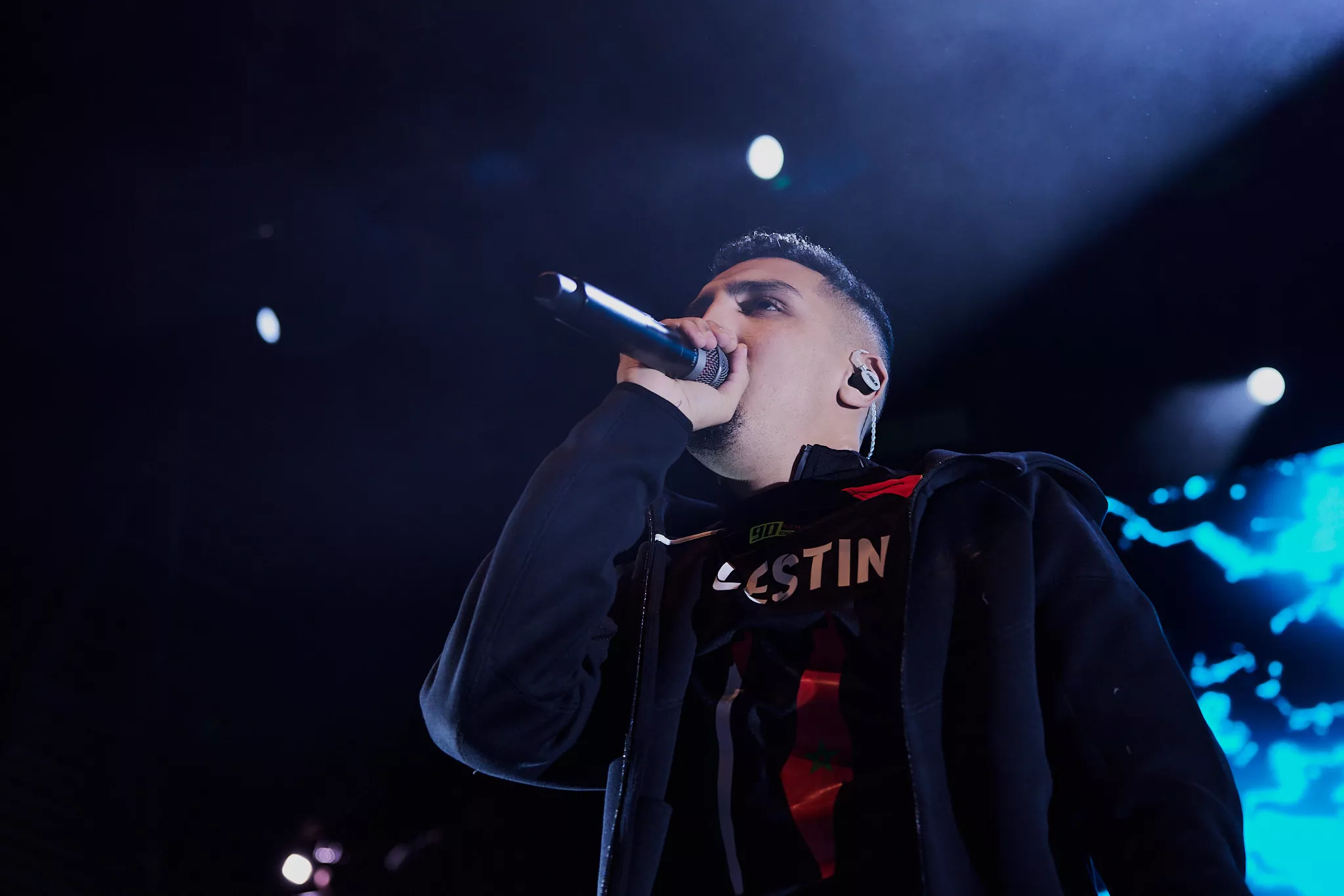 Morad var tæt på selvforskyldt fiasko – og slagsmålet hjalp ikke