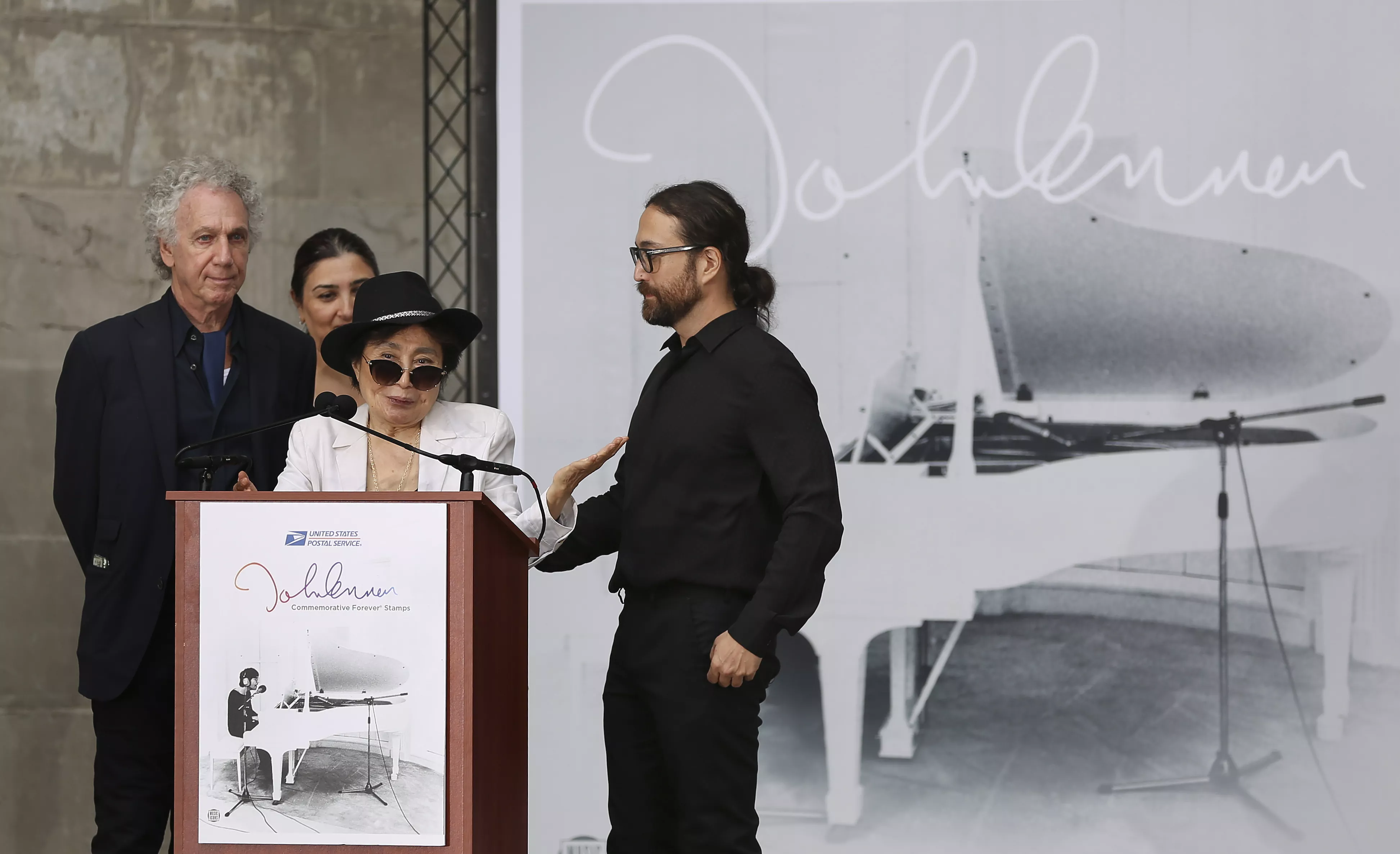 Beatles-legenden John Lennon får nytt minnefrimerke