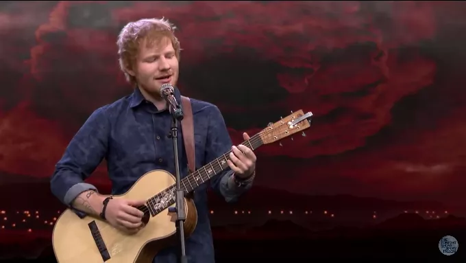 Ed Sheeran skrev sang som vennetjeneste