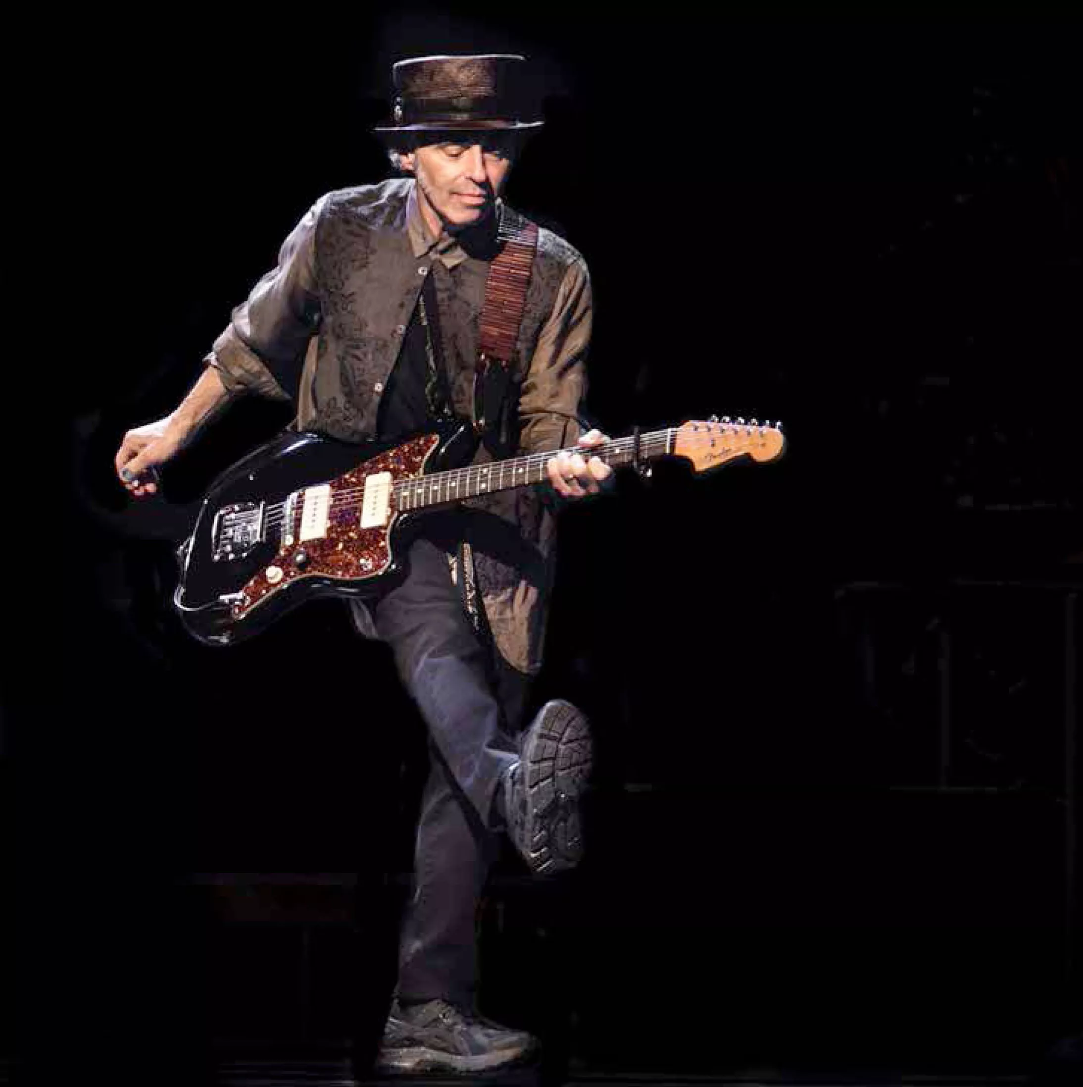 ANMELDELSE: Nils Lofgren: Kan selv når bosserne giver plads