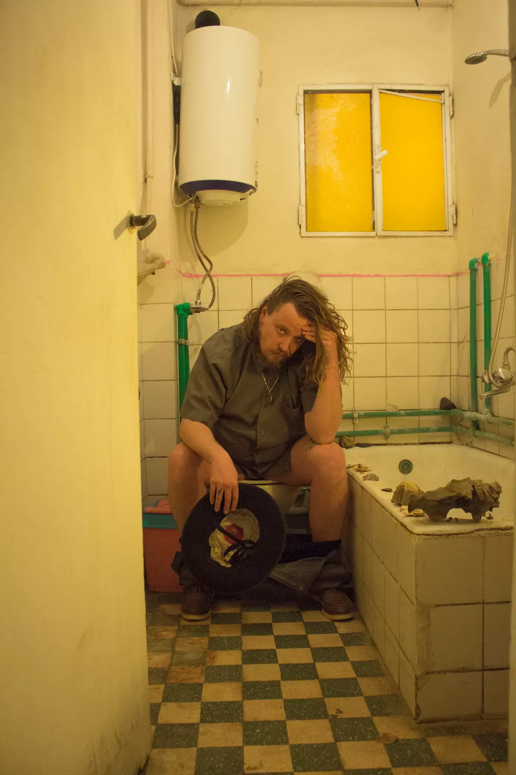 VIDEO: Spot Festival-aktuelle M. Rexen besynger mørket i stærk ballade