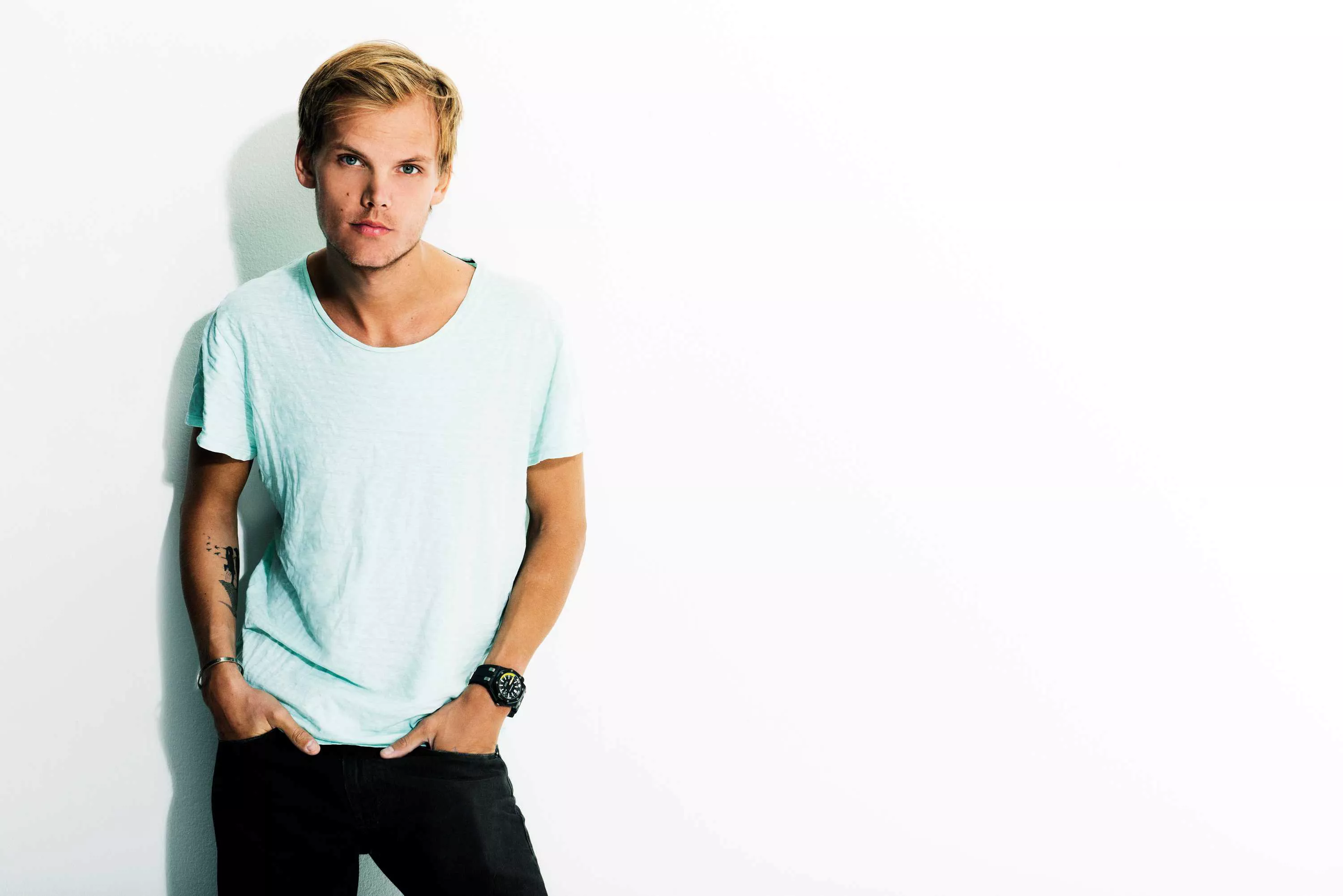 Kjæresten med emosjonelt brev til Avicii