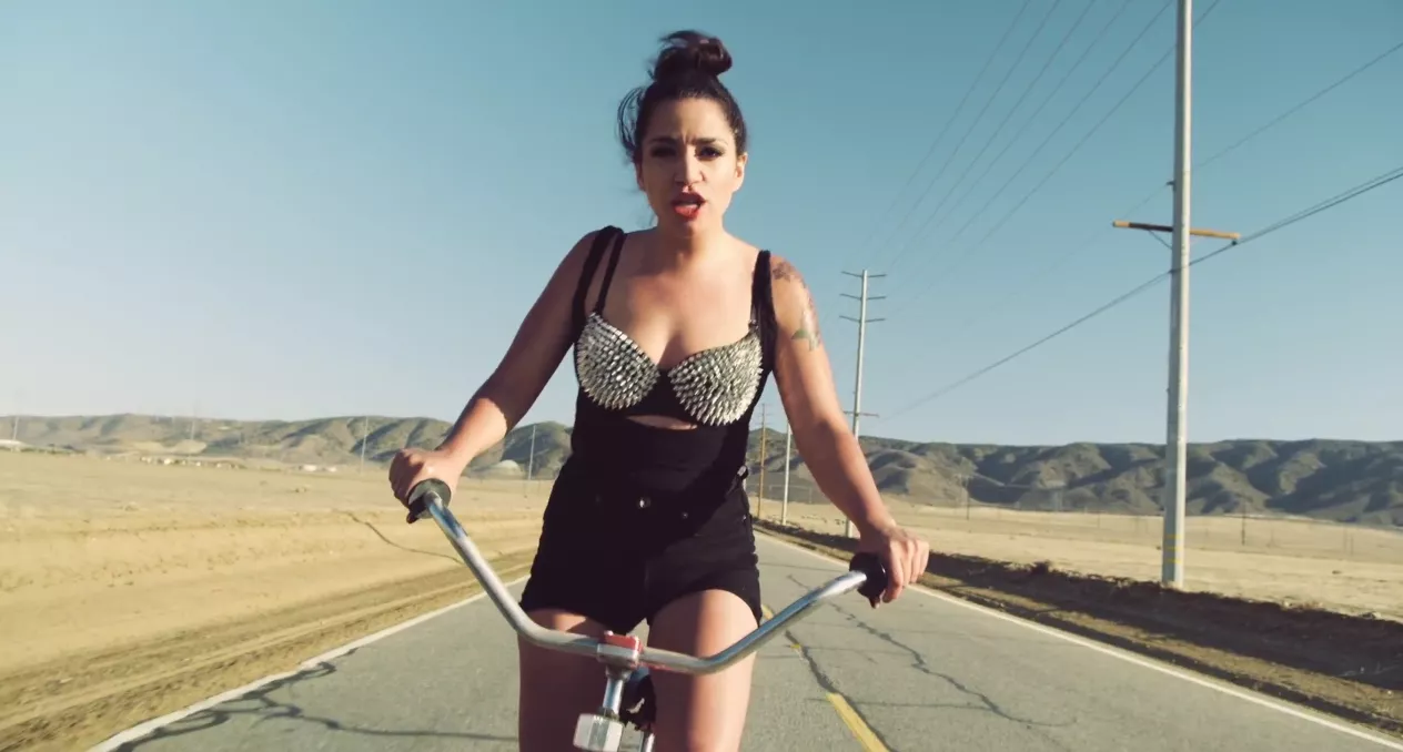 VIDEOPREMIÄR: Gutarra – Dicksuckin