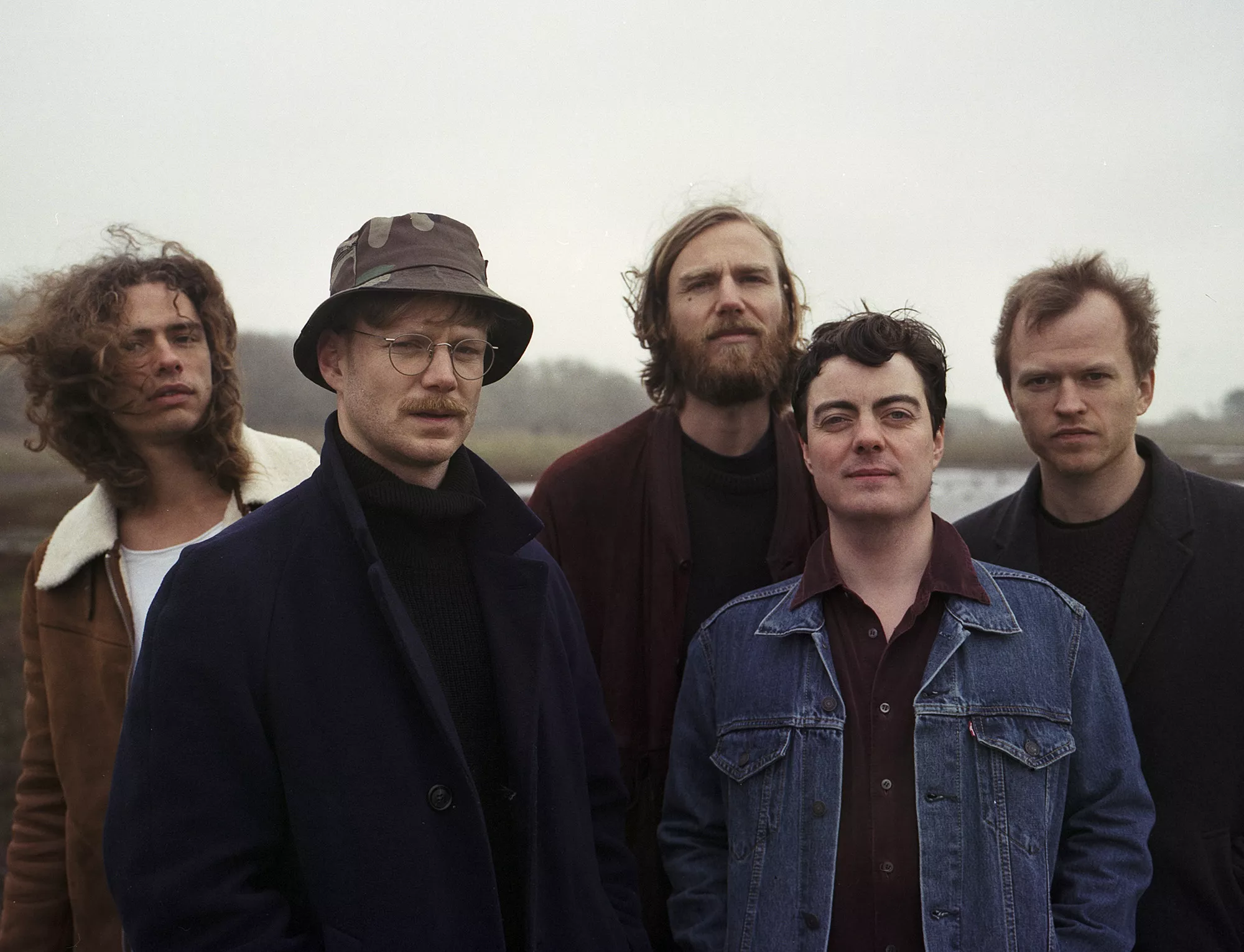 ANMELDELSE: Trygt og følelsesforladt