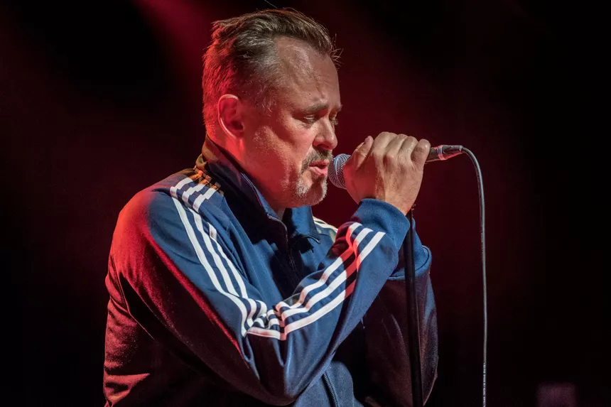 Hjertevarm hverdagspoesi på J-dag