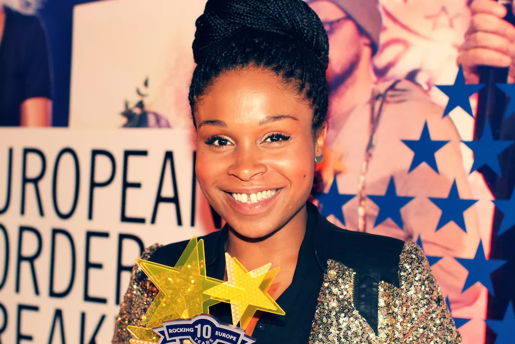 Nabiha slipper ny single