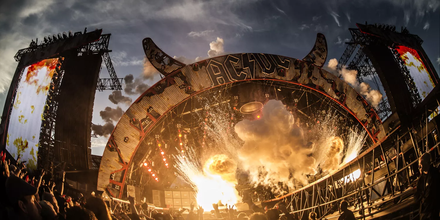 Voldsom kritik af AC/DC-arrangør