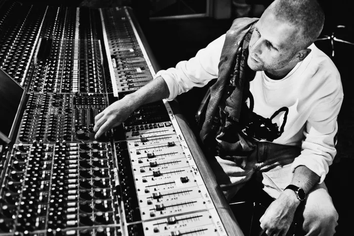 ’’Det är inte svartklubbar varje veckodag längre liksom’’