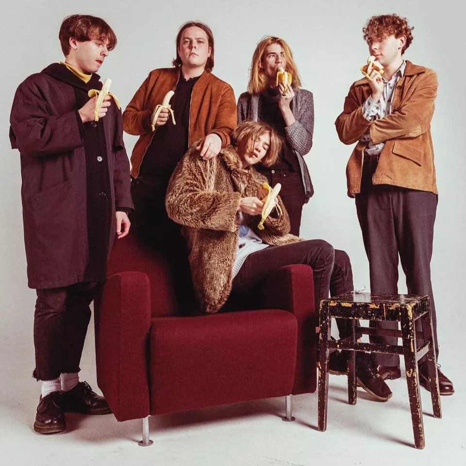 FYNDET: Mama Sonic - Loranga