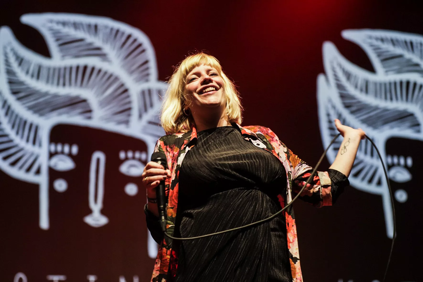 REPORTAGE: Storhed og tomhed ved genåbning af KB Hallen