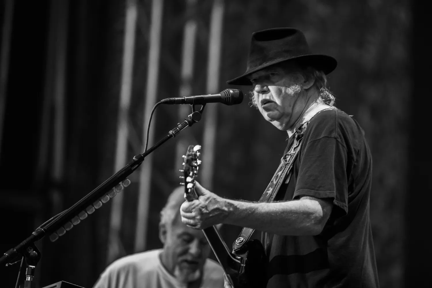 Rocklegende lancerer gratis musikstreaming