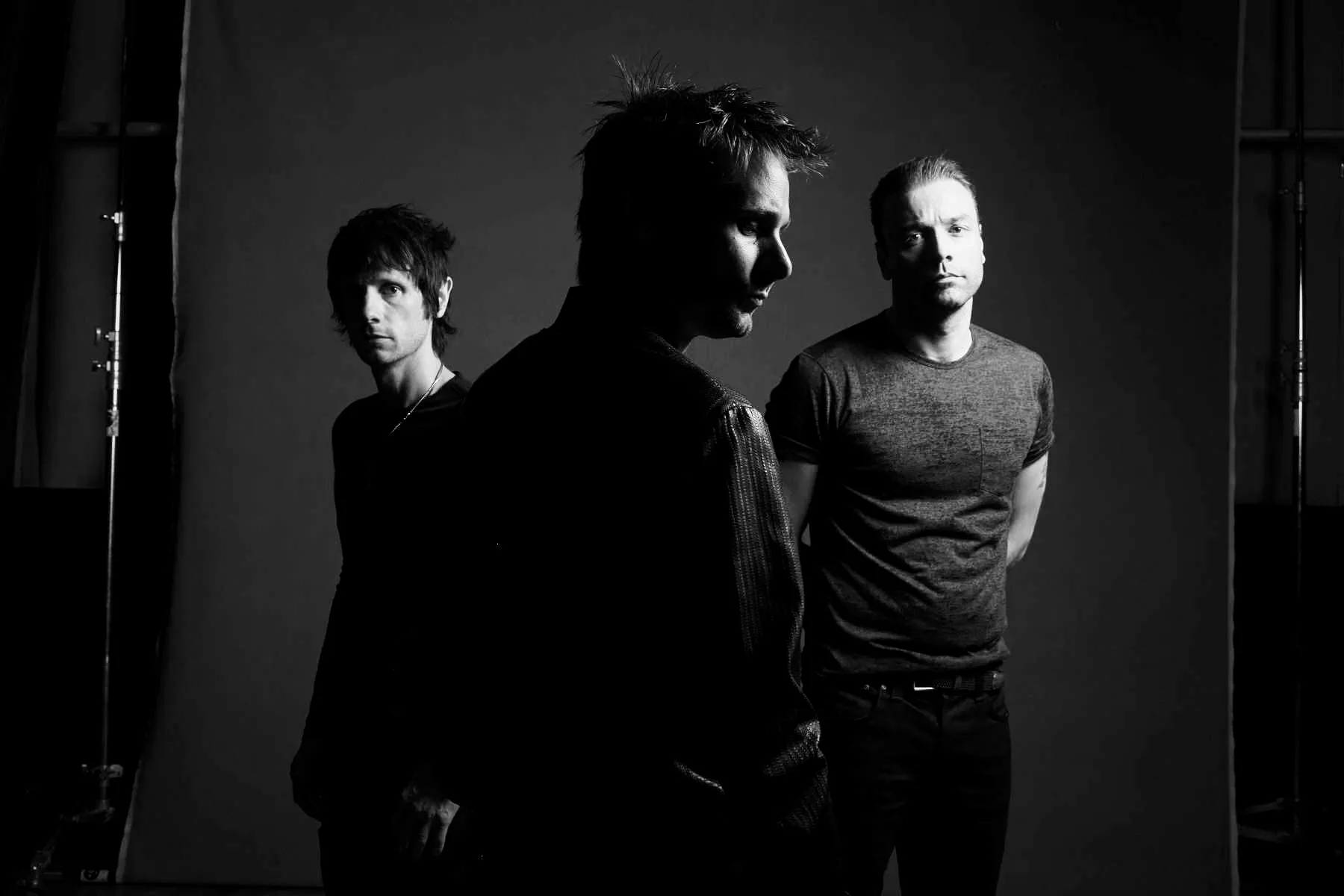 Hør ny Muse-sang Dead Inside