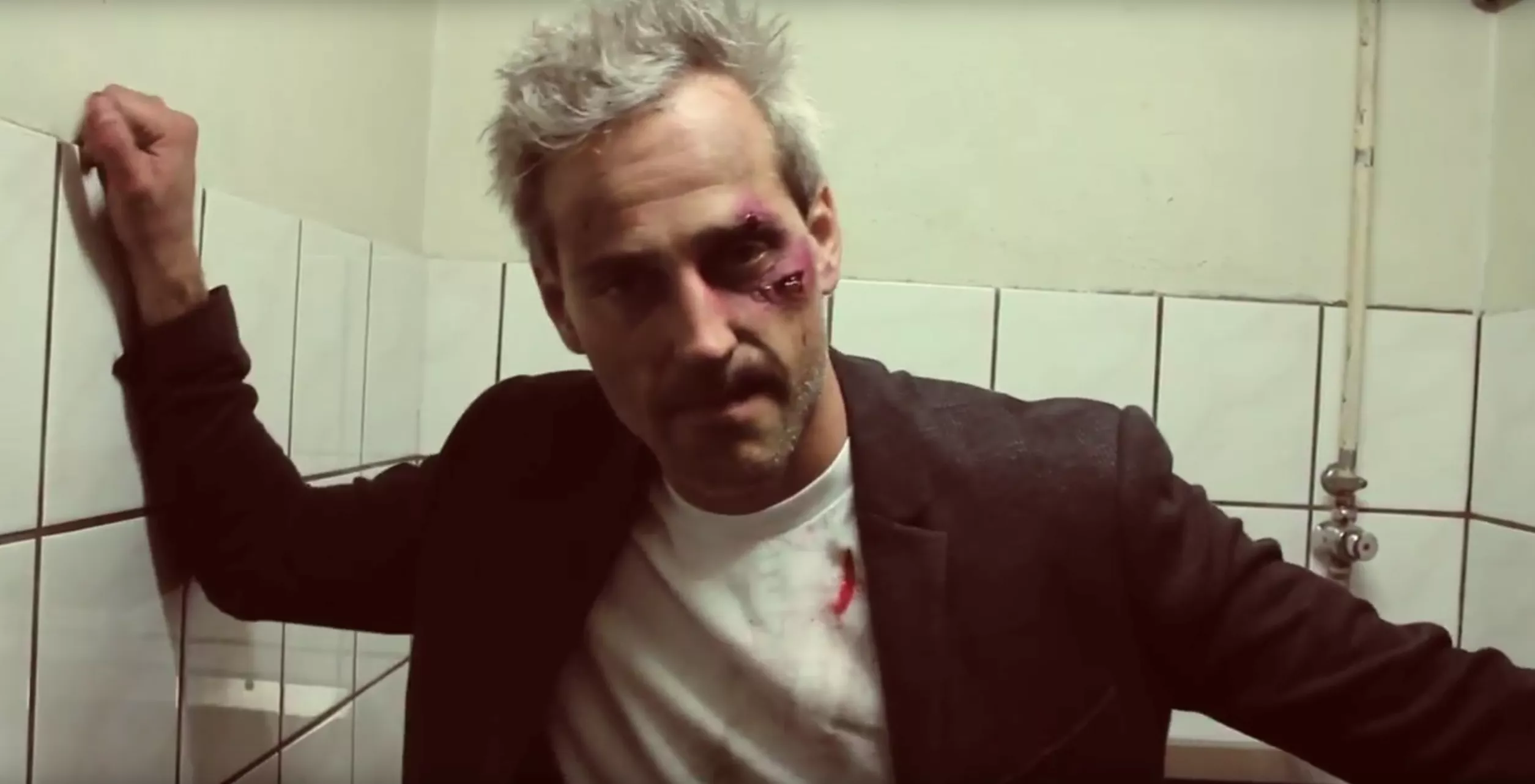 Oliver Bjerrehuus får bank på Christiania i ny musikvideo