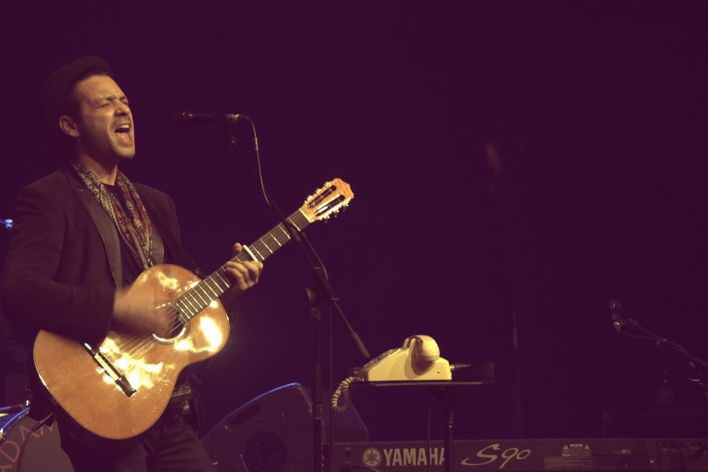 Adam Cohen skriver mindeord om sin far