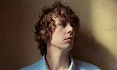 Razorlights Johnny Borrell indtager Vega