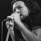 Eddie Vedder skriver soundtrack