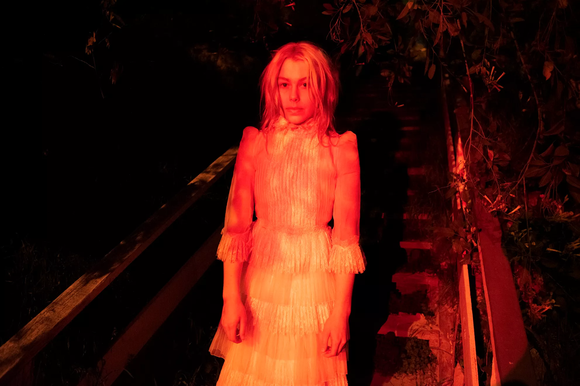 INTERVIEW: Phoebe Bridgers er færdig med frelserkomplekset