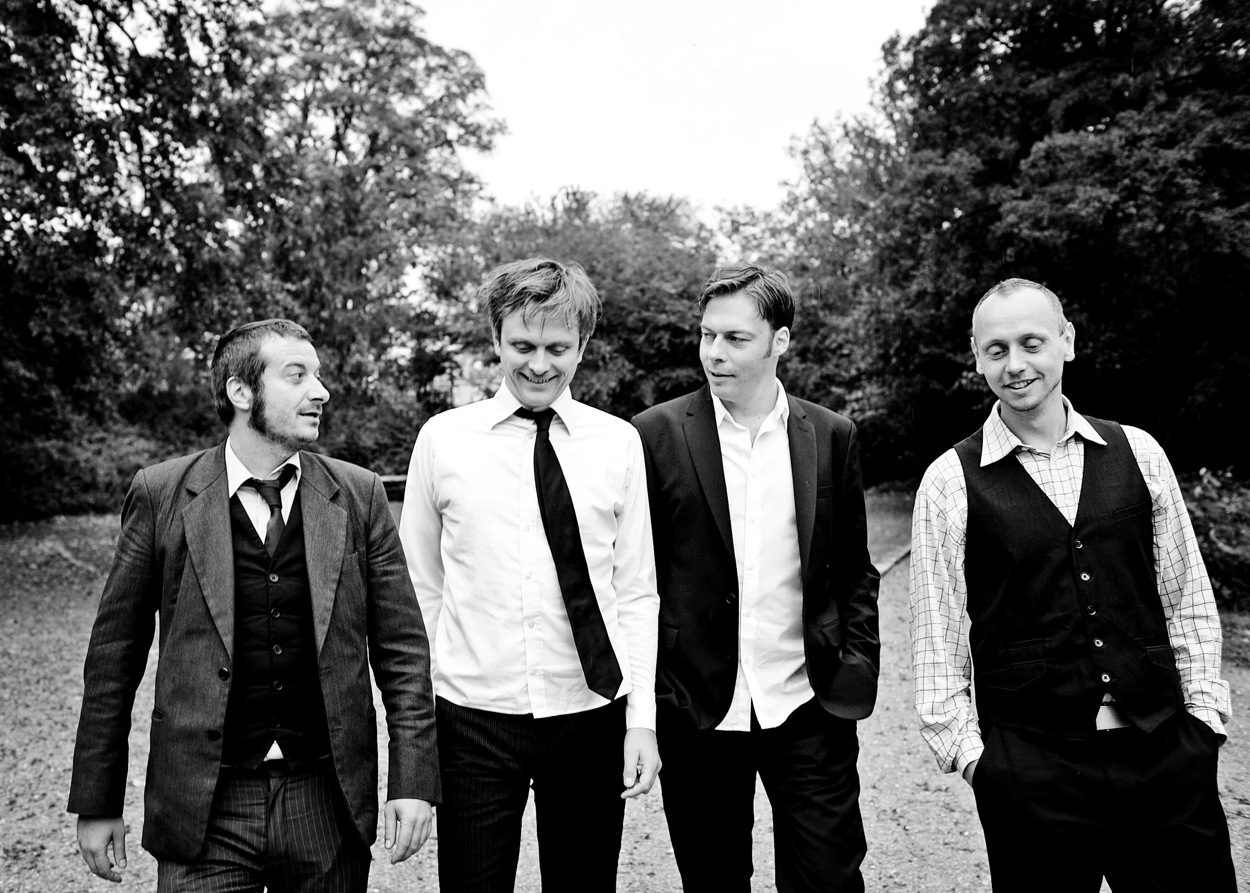 Stolenwatch varmer op for Magtens Korridorer