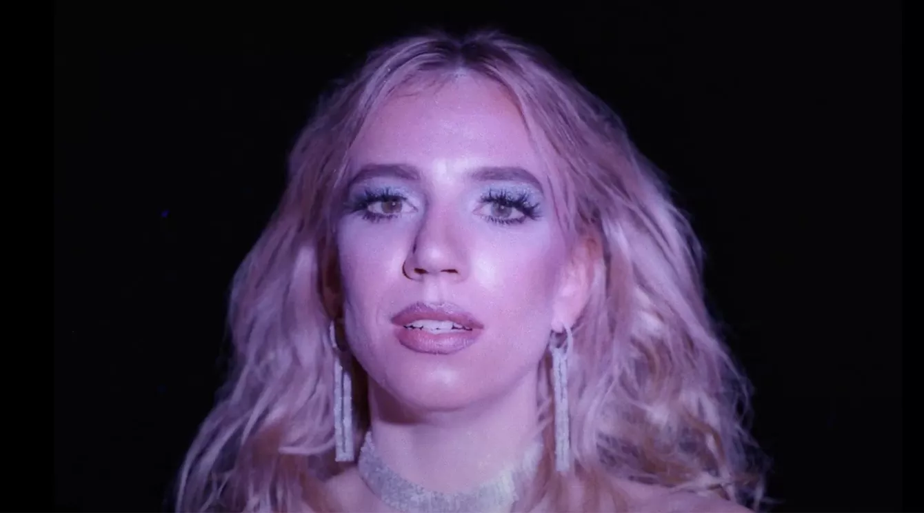 ALDRIG HELT NOK: Emma Sehested Høeg udgiver efterspurgt single 