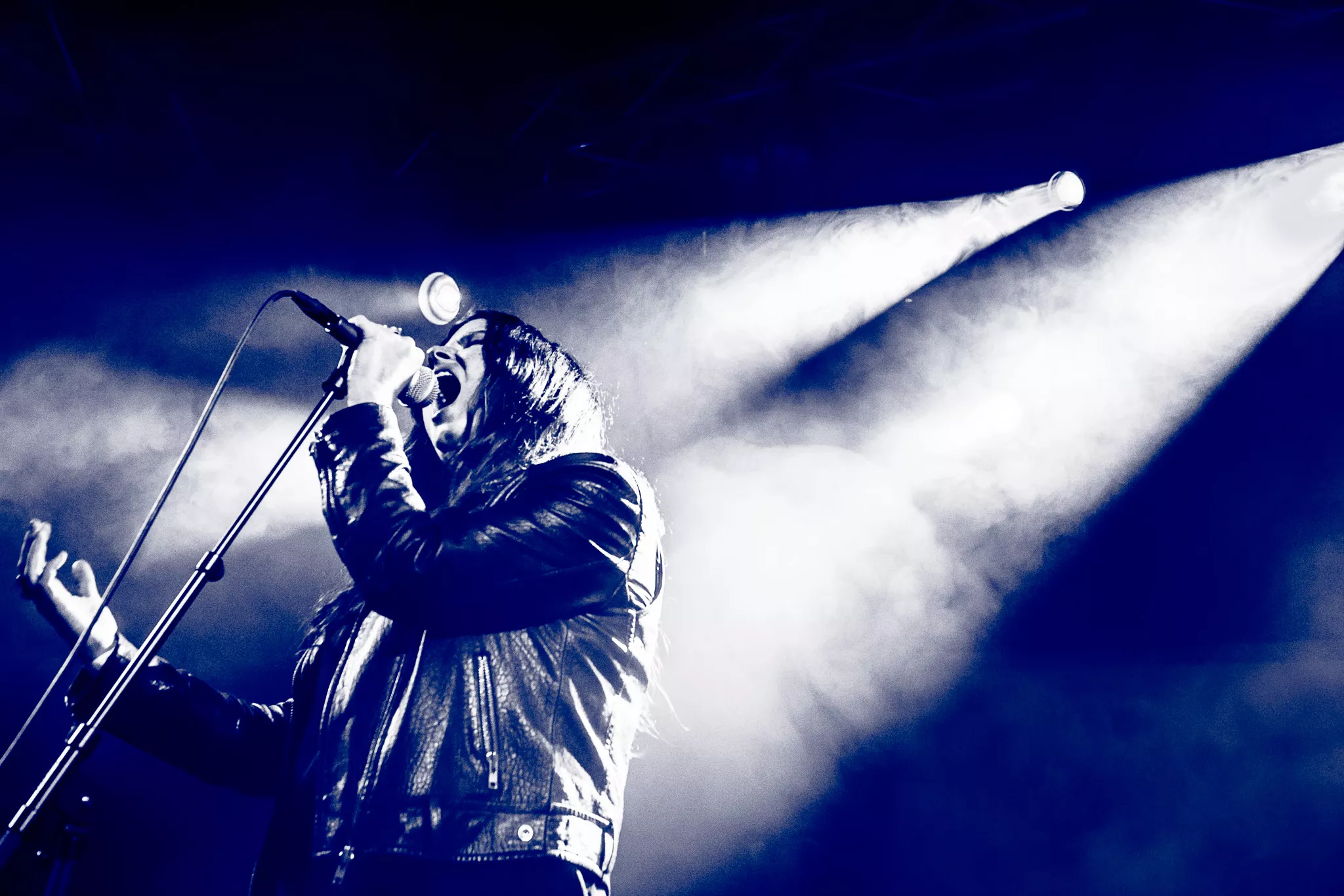 Ujevn aften med droneheltene fra Canada