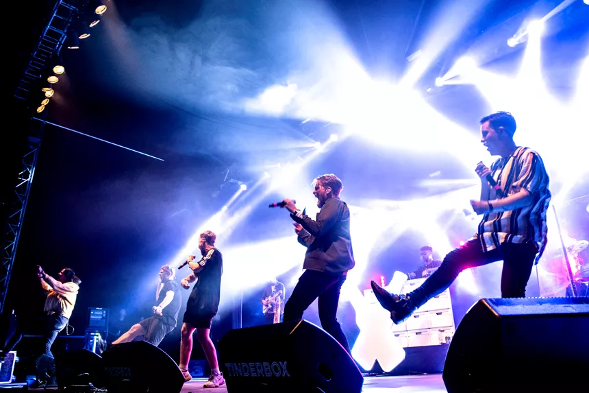 Hyrdernes feromon og festfællesskab