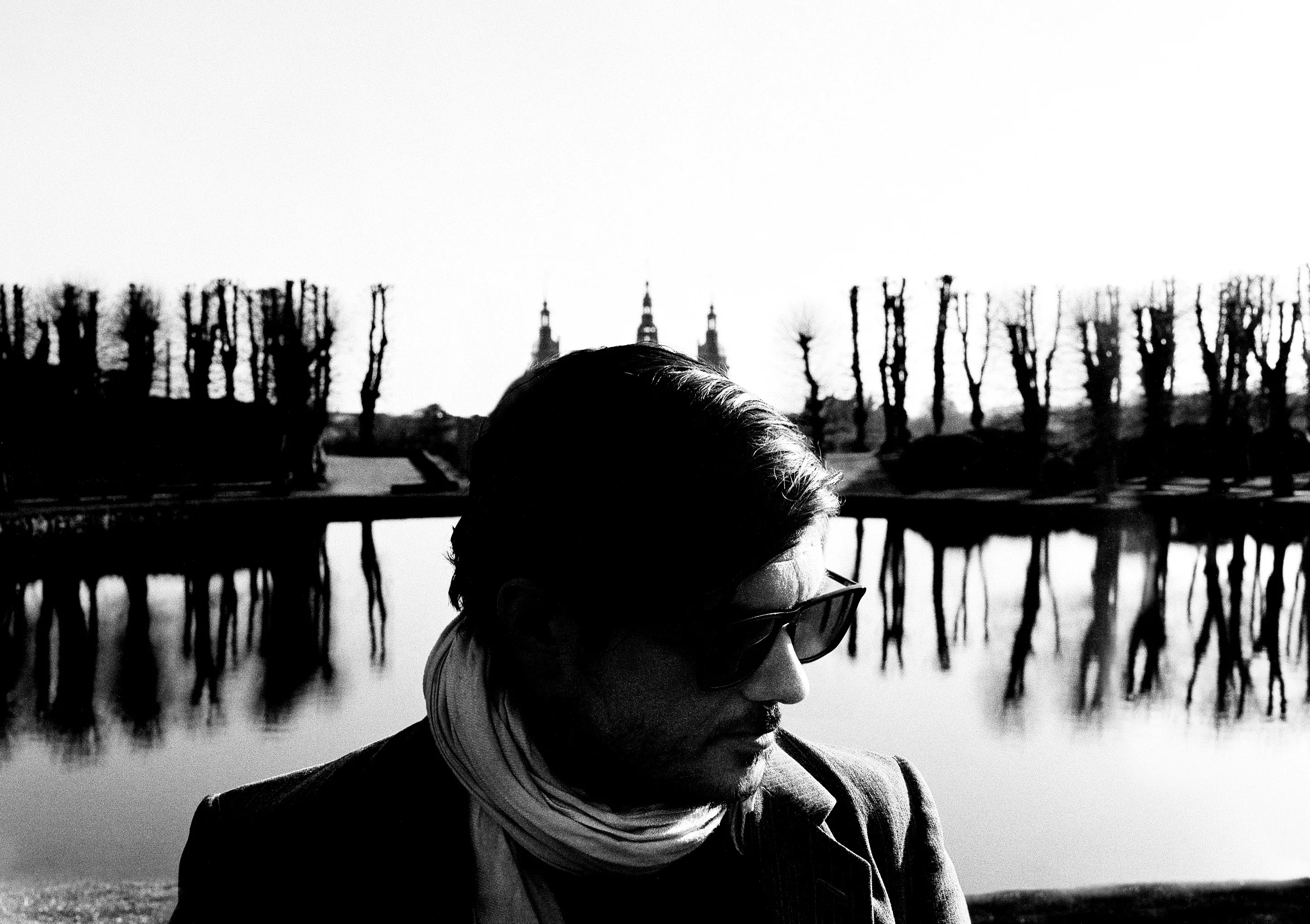 Michael Møller spiller med vietnamesisk elektro-stjerne