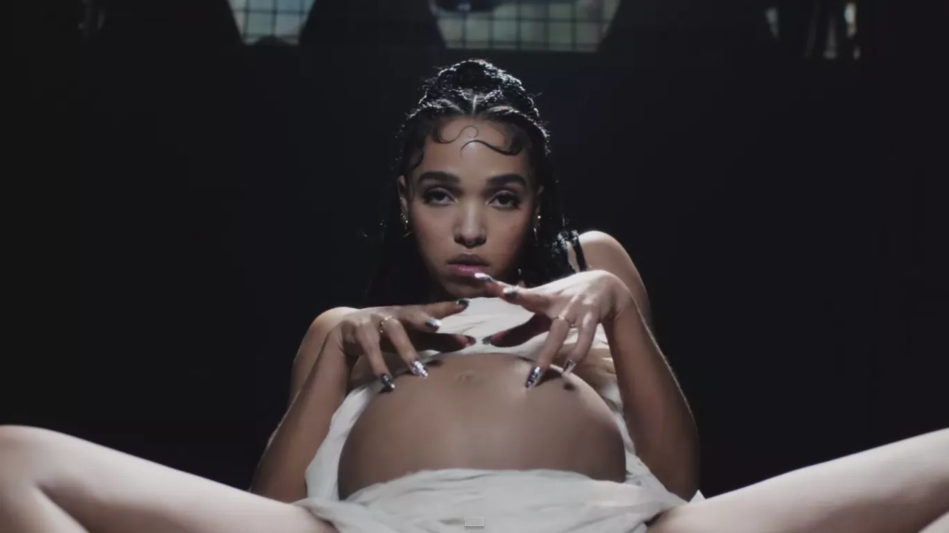 Nytt från FKA Twigs