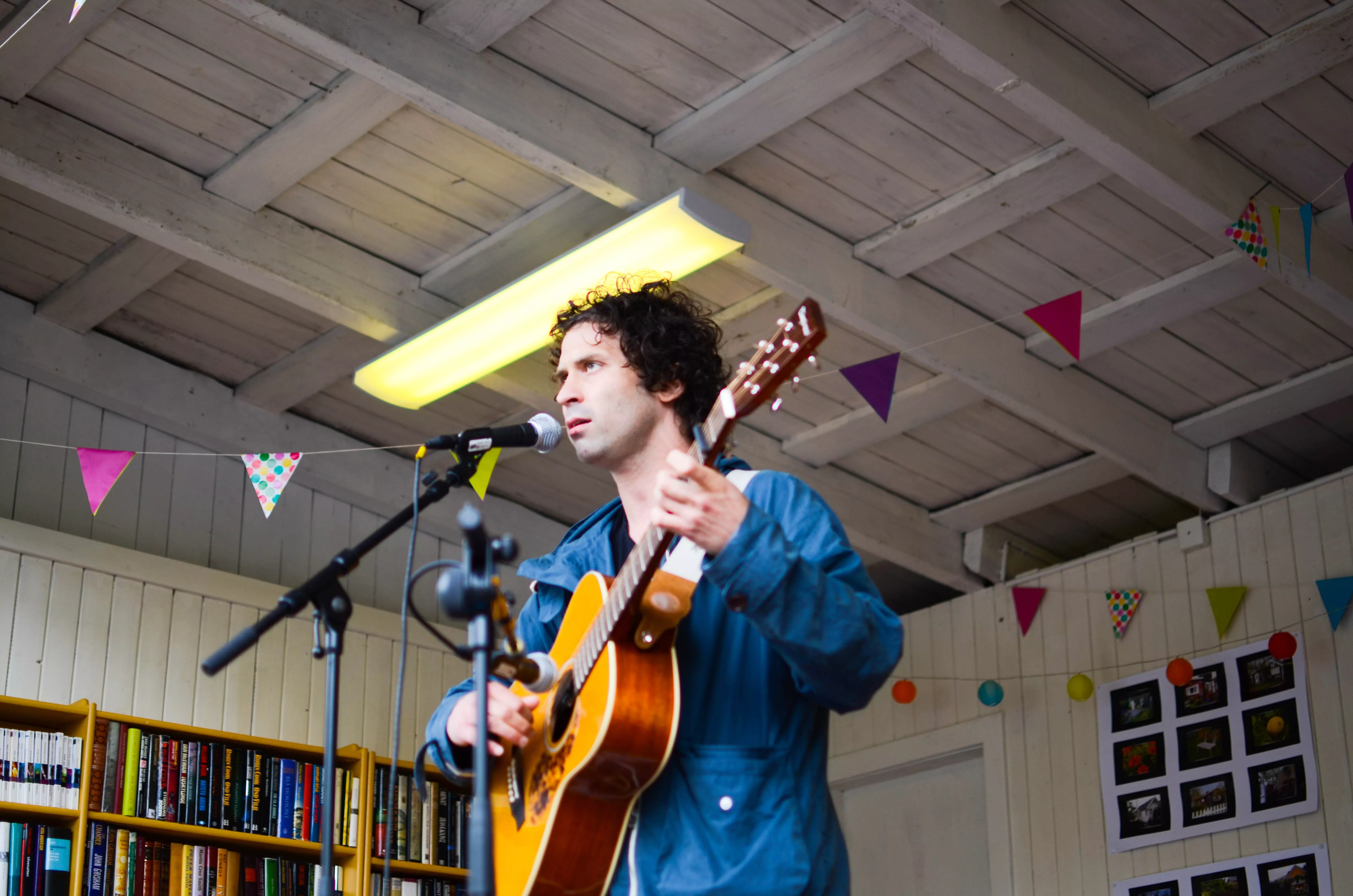 Simen Tangen: Bjølsen Kolonihage, Gut Feelings