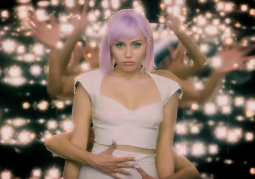 Miley Cyrus spelar i nya säsongen av succéserien