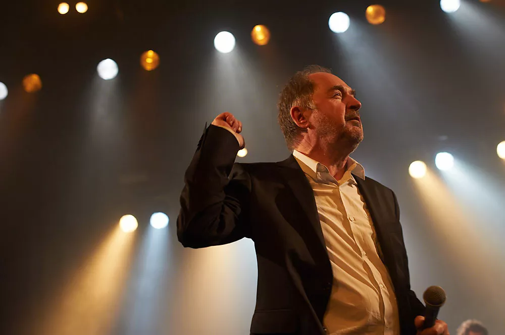 Niels Skousen: Det Gamle Gasværk, Brabrand (turnéstart)