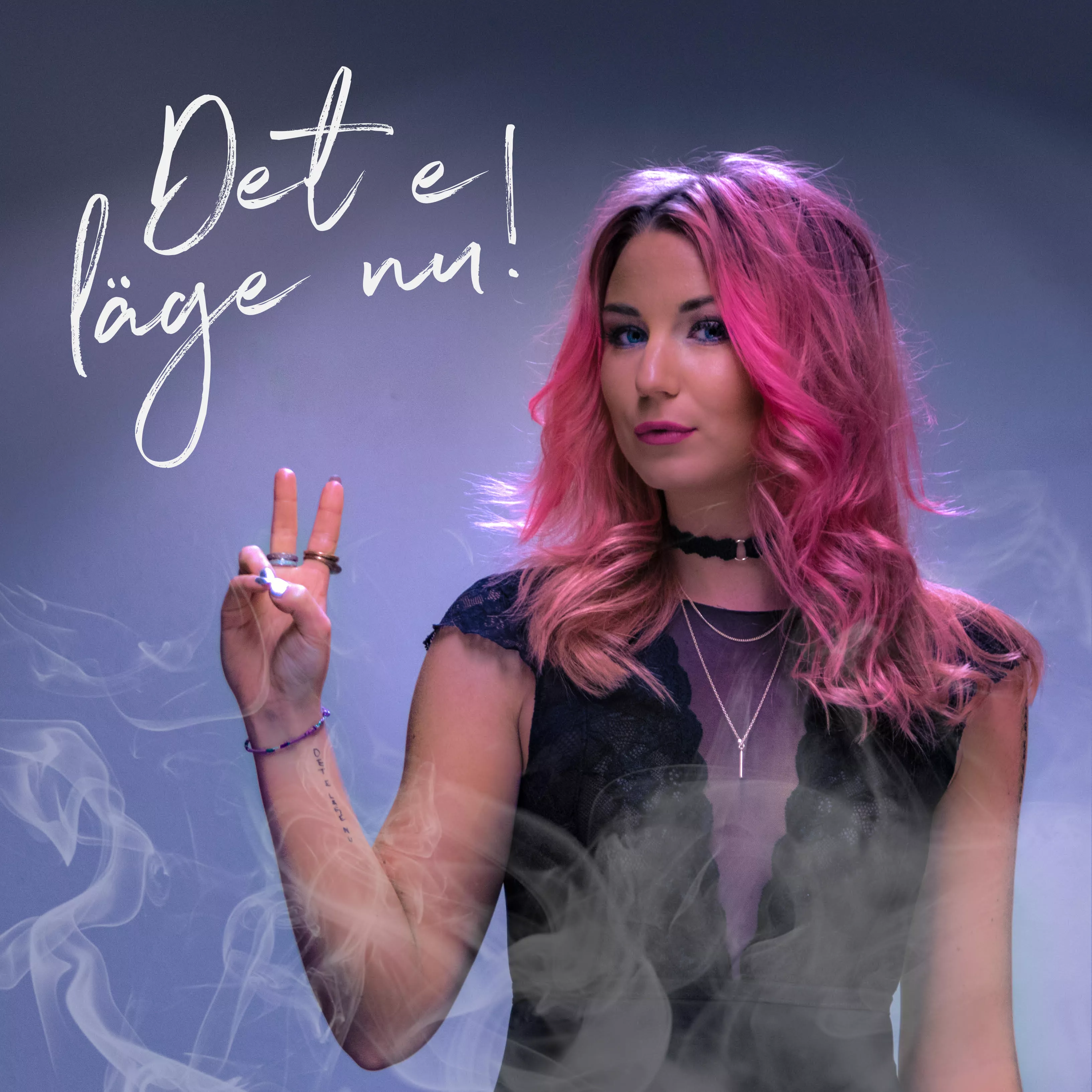 PREMIÄR: Nova Becc släpper lekfull och utmanande debut-EP