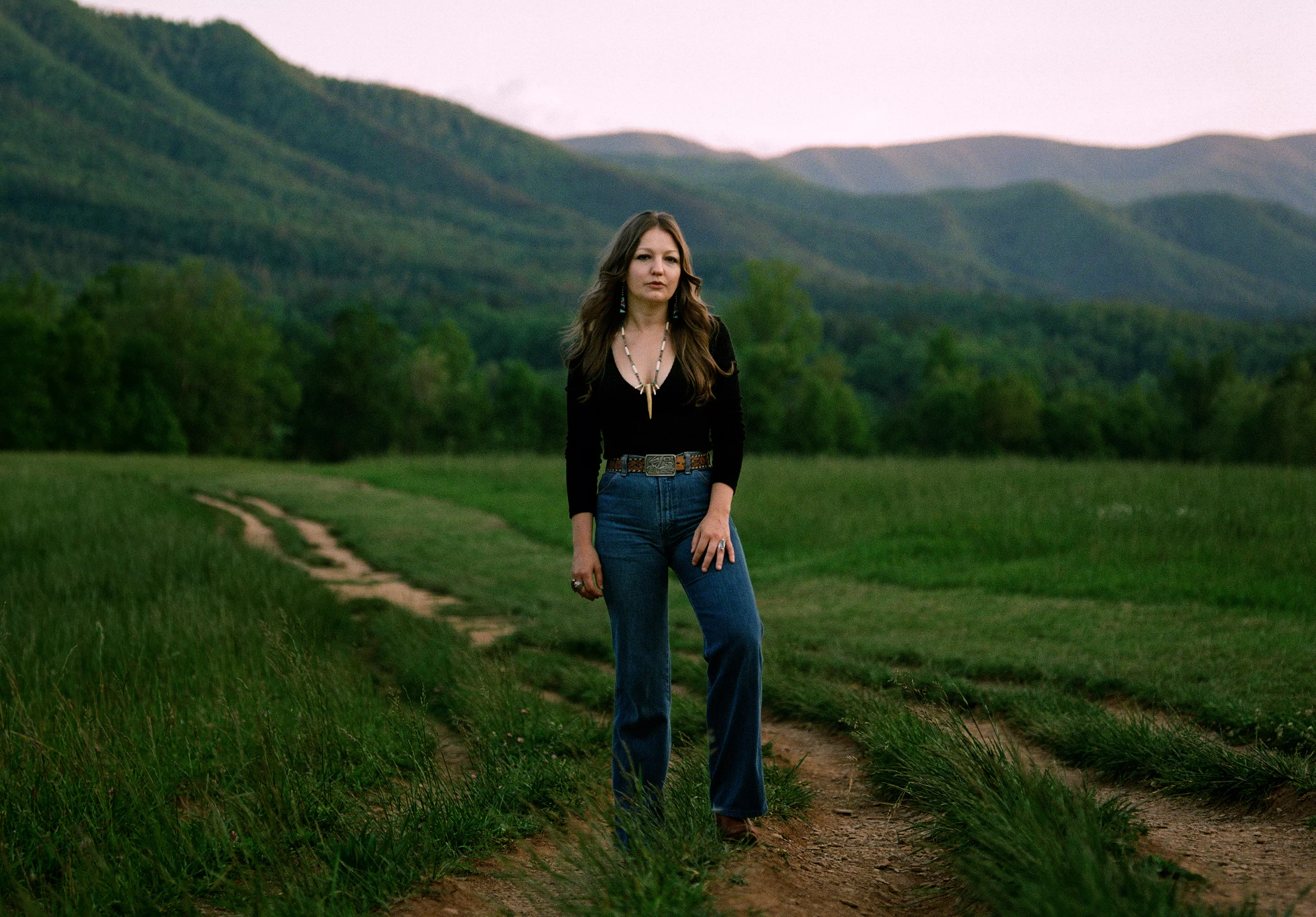 Særpræget stemme og stærk fortællekraft