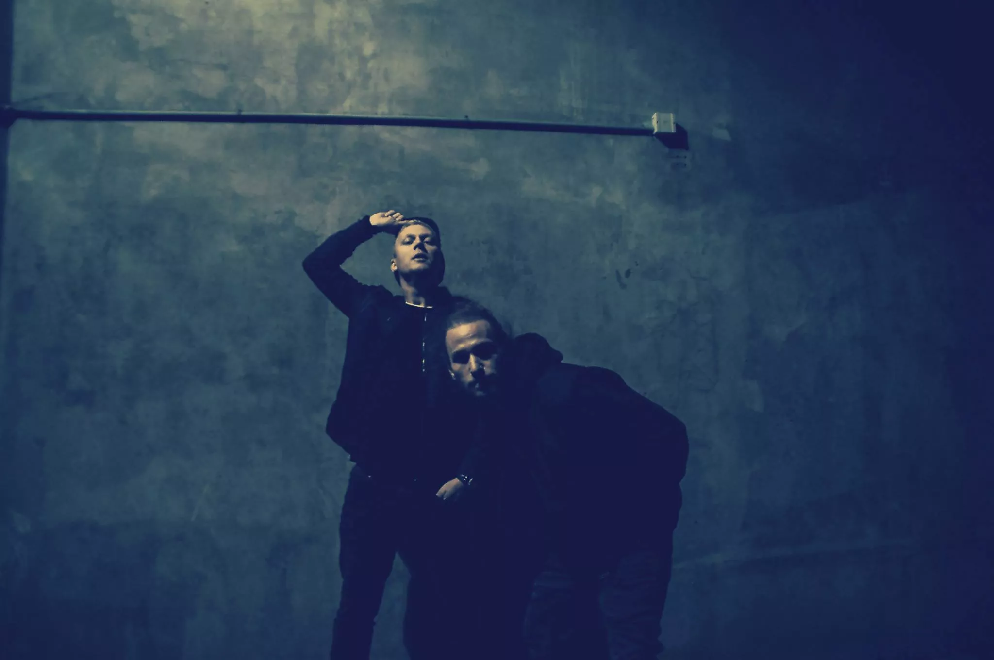 Premiere: Mund de Carlo og Trepac indgår Binær forbindelse 