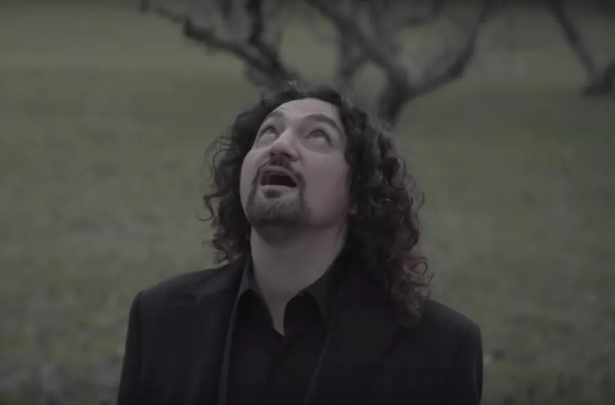 PREMIÄR: Thomas Di Leva och Måns Herngren i nytt samarbete