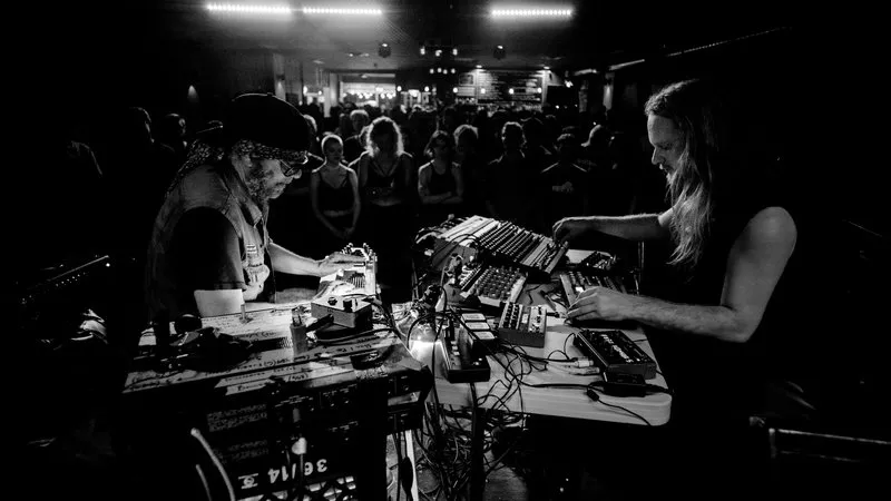 Daniel Lanois og Venetian Snares gæster Danmark