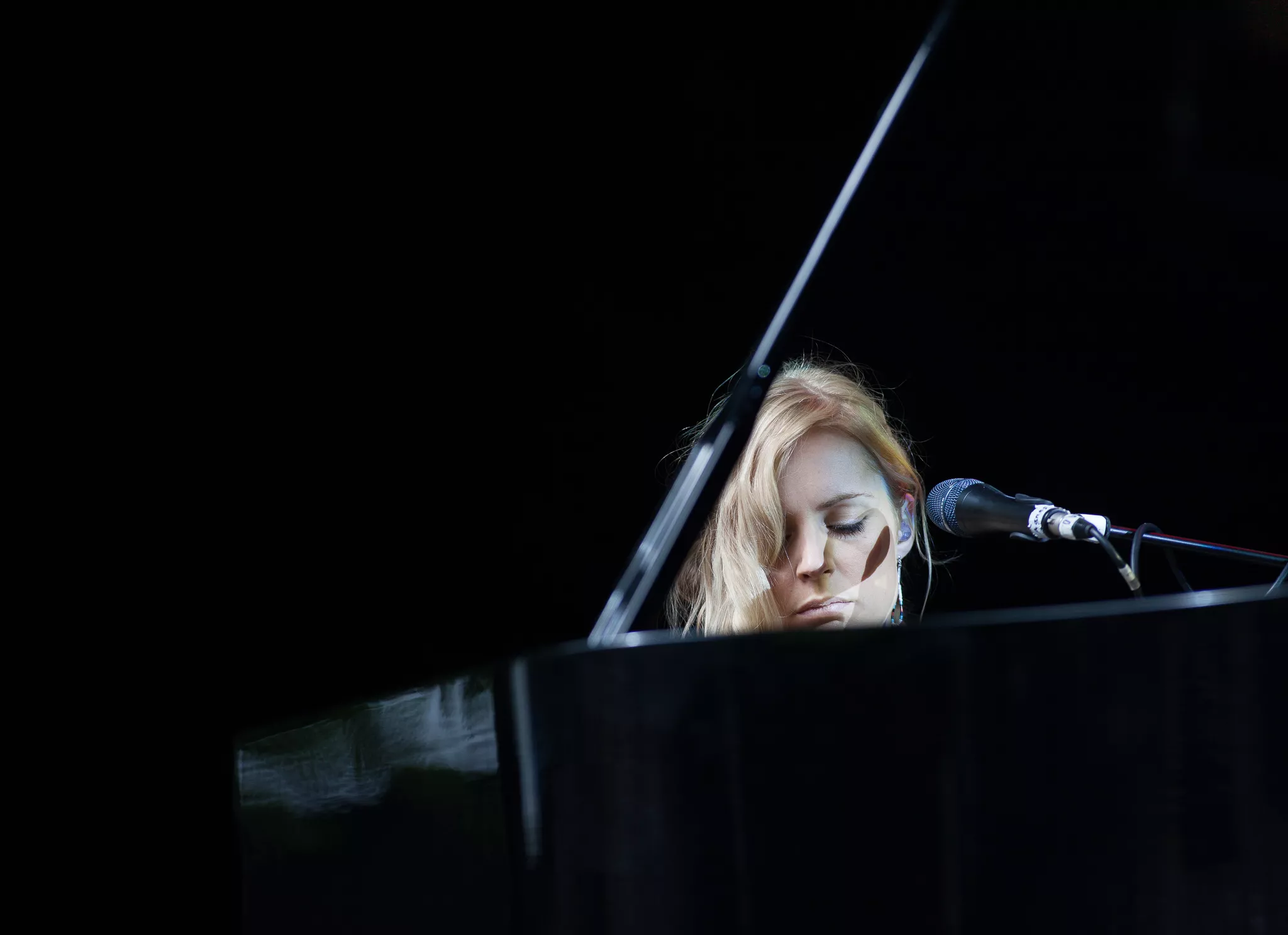 Agnes Obel tilføjer ekstrakoncert