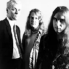 Dinosaur Jr. gendannes