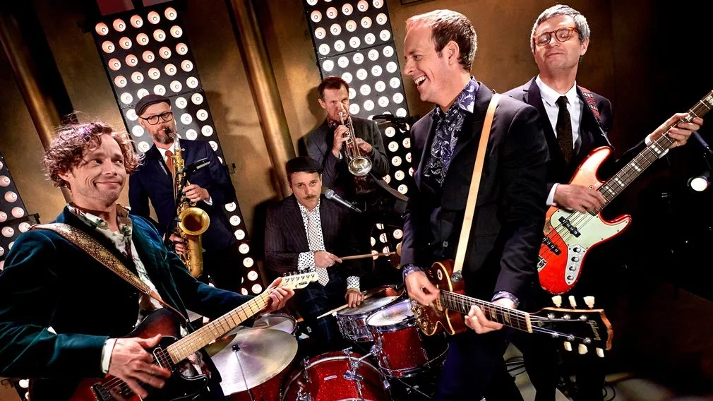 Augustifamiljen lämnar På Spåret