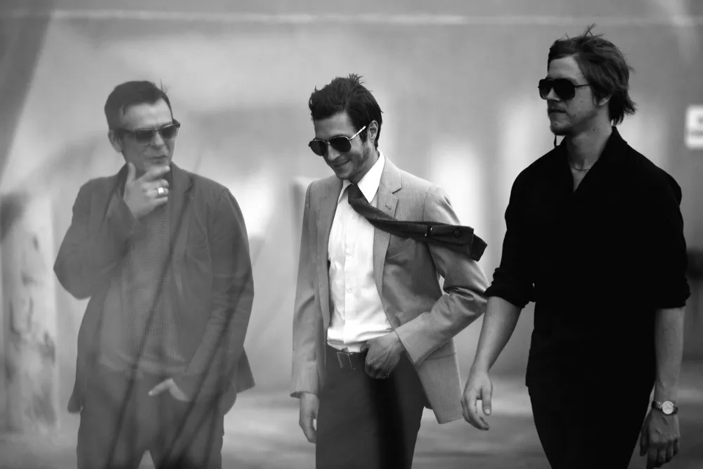 Interpol: Rock n' roll, tordenkaniner og fistbumps