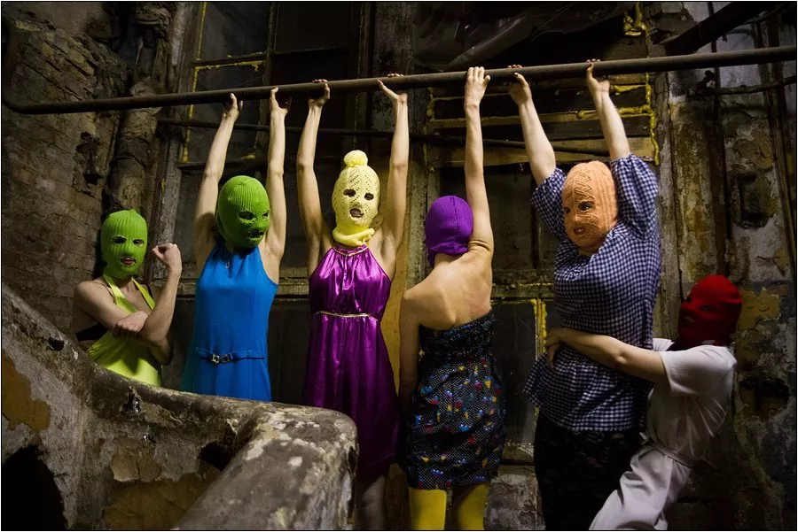 Ryssland kallar Pussy Riot-medlemmar för "utländska agenter"