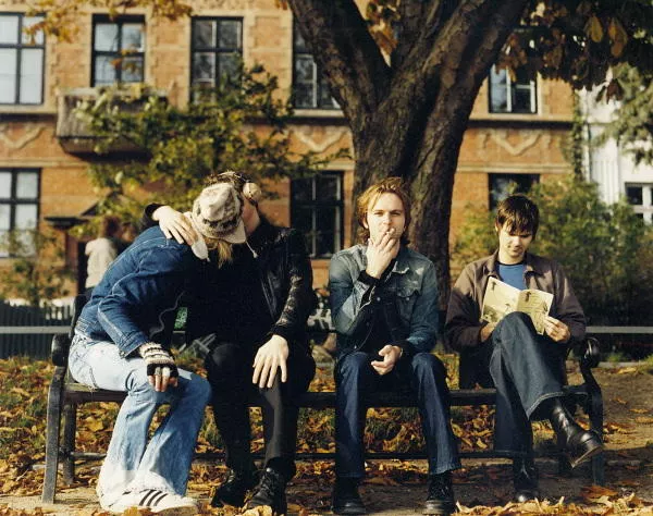 Dizzy Mizz Lizzy-gendannelse må vente lidt