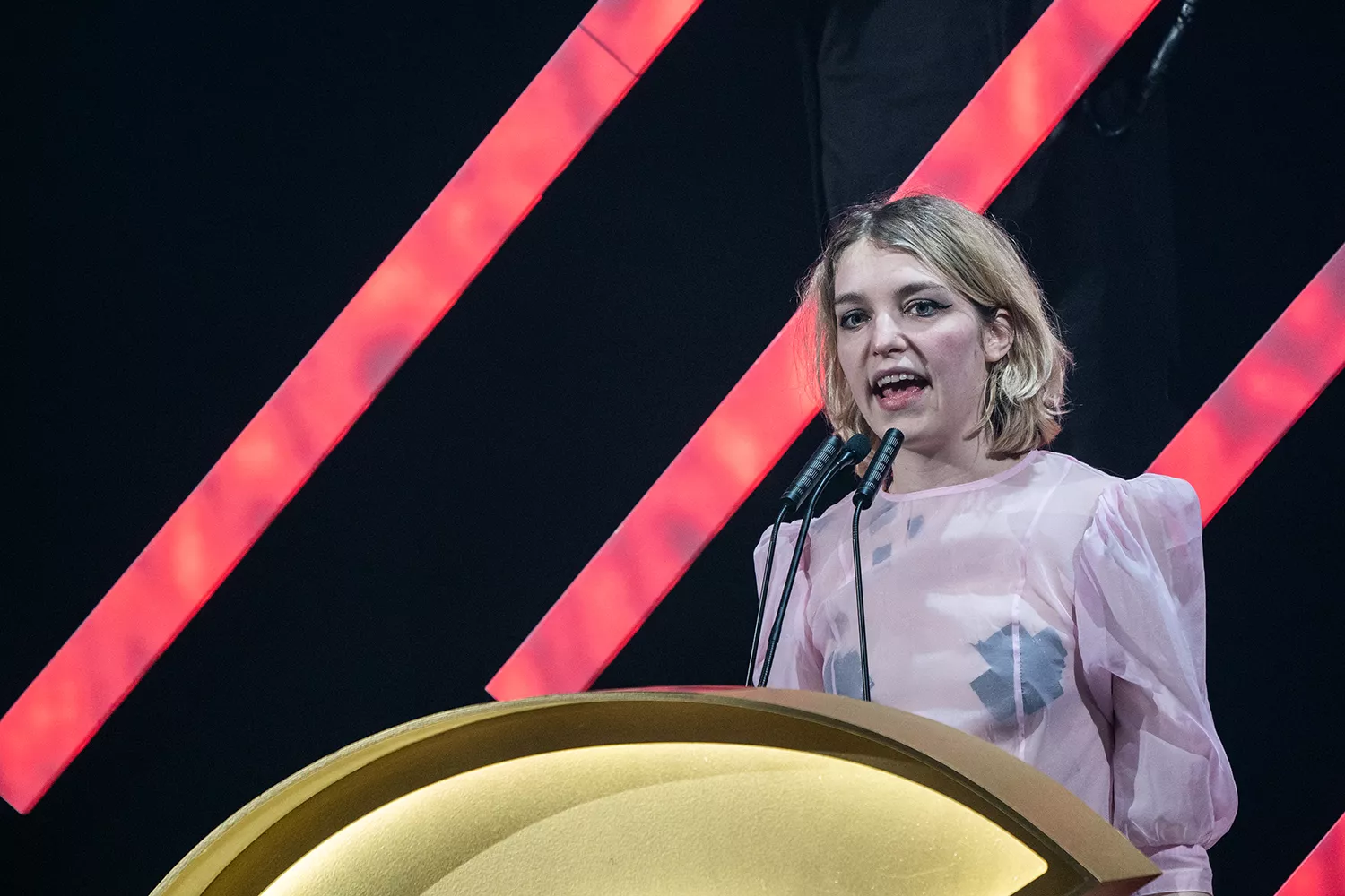 GAFFA-PRISEN: Se Lydmor modtage Hi-Fi-Prisen – "alle, der tilføjer til kunsten, giver en gave til universet"